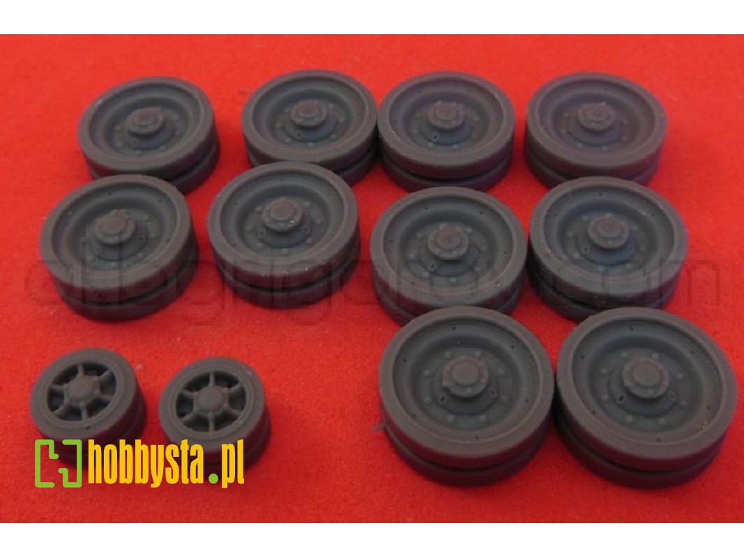 Wheels For Cromwell, Type 1, Smooth Tire And 3 Greasers - zdjęcie 1 Wheels For Cromwell, Type 1, Smooth Tire And 3 Greasers - zdjęcie 1