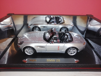 BMW Z8 - zdjęcie 2