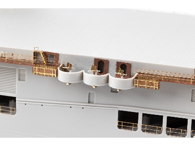 USS Sangamon CVE-26 island 1/350 - TRUMPETER - zdjęcie 4