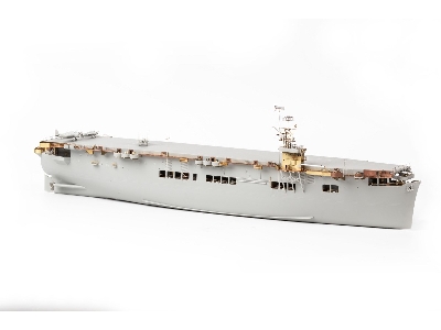 USS Sangamon CVE-26 island 1/350 - TRUMPETER - zdjęcie 16