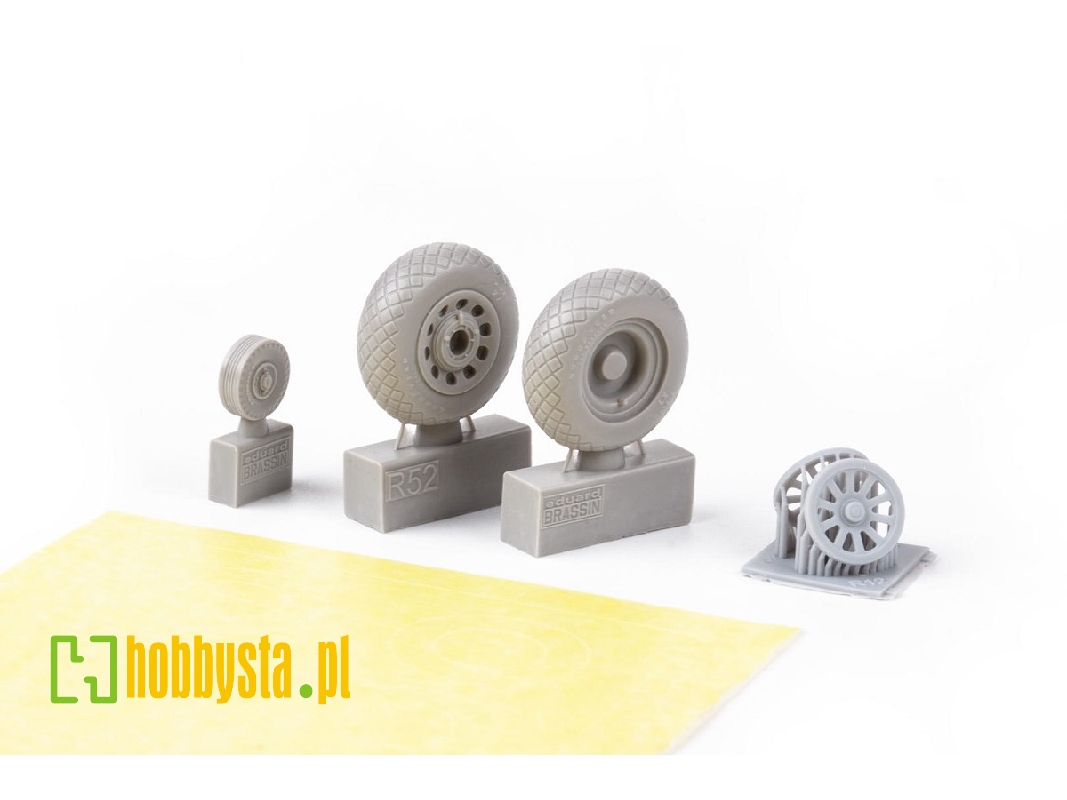 P-51B/ C wheels diamond tread 2 1/48 - EDUARD - zdjęcie 1 P-51B/ C wheels diamond tread 2 1/48 - EDUARD - zdjęcie 1