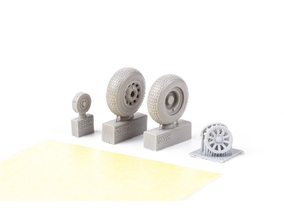 P-51B/ C wheels block tread 2 1/48 - EDUARD - zdjęcie 1