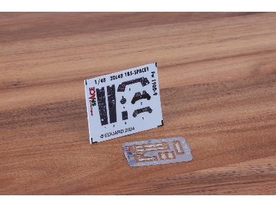 Fw 190D-9 SPACE 1048 1/48 - EDUARD - zdjęcie 1