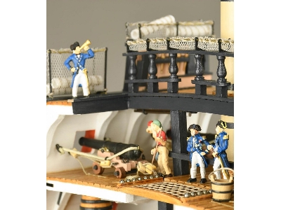 Cross-section Of Hms Victory - zdjęcie 11