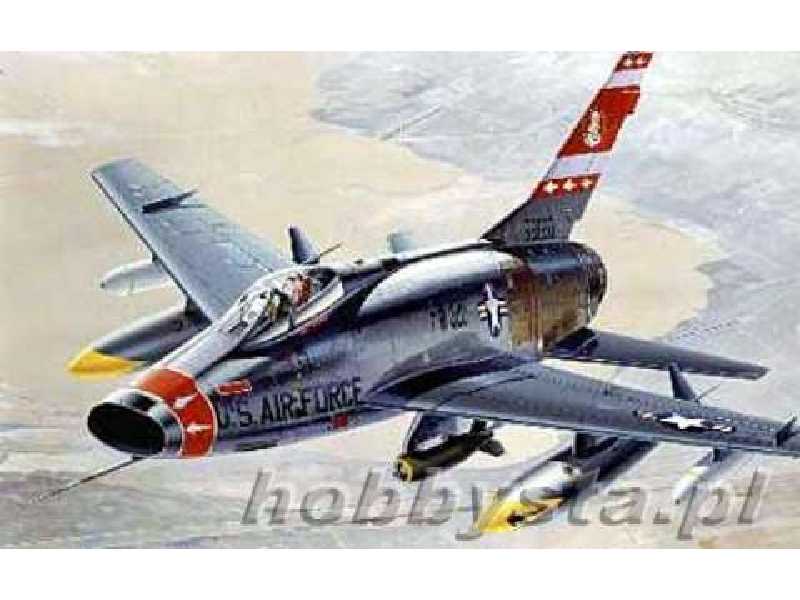 F-100D Super Sabre - zdjęcie 1