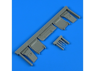 Eurofighter Typhoon undercarriage covers - zdjęcie 1
