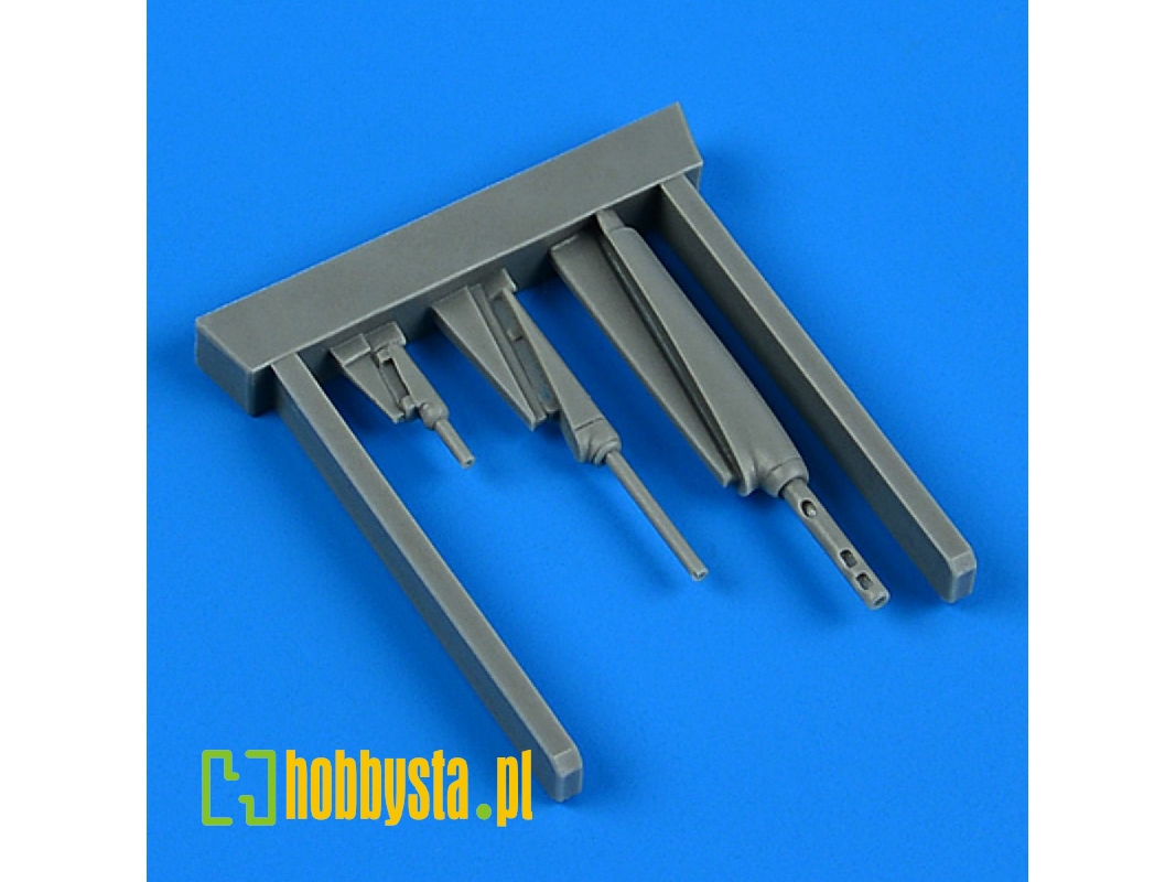 MiG-17F Fresco gun barrels - zdjęcie 1 MiG-17F Fresco gun barrels - zdjęcie 1