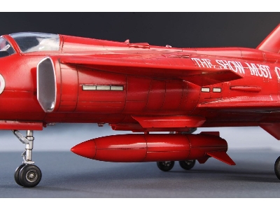Aj-37 Viggen 'show Must Go On' - zdjęcie 35