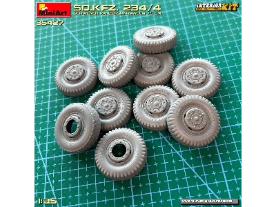 Sd.Kfz. 234/4 Schwerer Panzerspähwagen 7,5 Cm. Interior Kit - zdjęcie 42