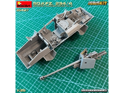 Sd.Kfz. 234/4 Schwerer Panzerspähwagen 7,5 Cm. Interior Kit - zdjęcie 45