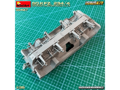 Sd.Kfz. 234/4 Schwerer Panzerspähwagen 7,5 Cm. Interior Kit - zdjęcie 51