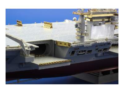  USS Nimitz CVN-68 (2005) 1/700 - Trumpeter - blaszki - zdjęcie 22