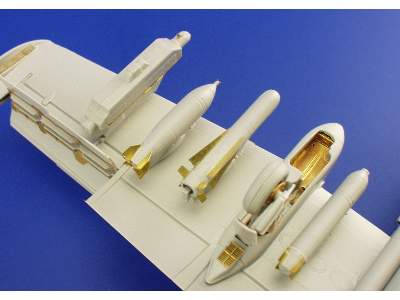  A-10 armament 1/72 - Italeri - blaszki - zdjęcie 4