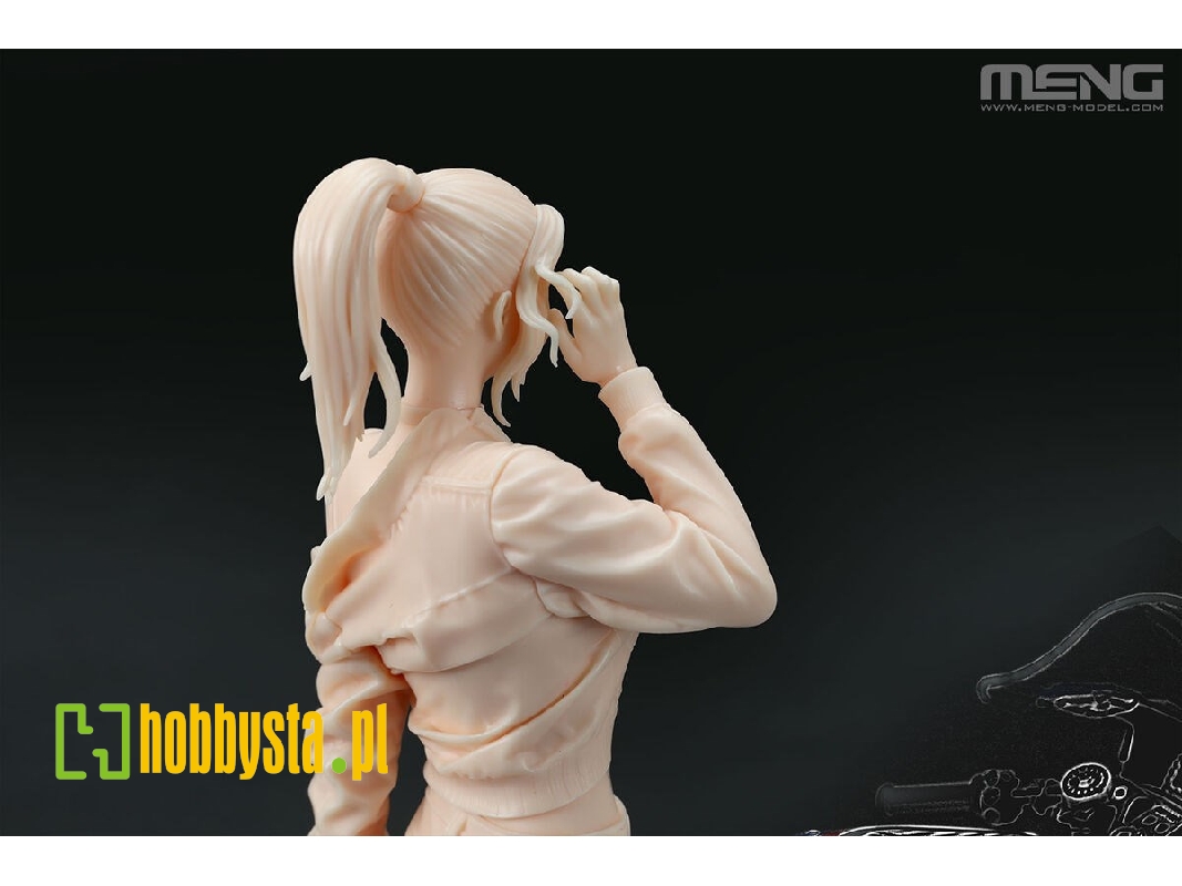 Hot Rider 2 (Resin Figure) - zdjęcie 1 Hot Rider 2 (Resin Figure) - zdjęcie 1
