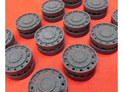 Wheels For Kv, Cast, From Mid July 1941 - zdjęcie 2