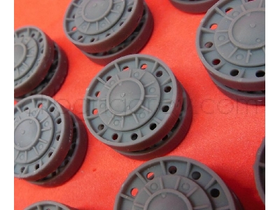 Wheels For Kv, Cast, From Mid July 1941 - zdjęcie 11