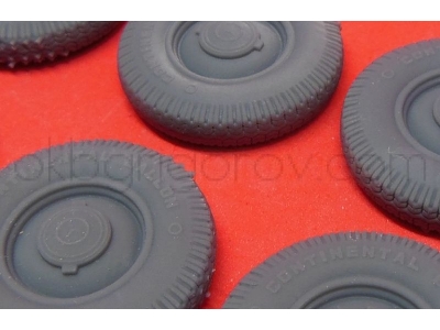 Wheels For Mercedes 770k, Continental Ballon 8, 25-17 - zdjęcie 3