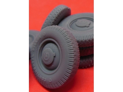 Wheels For Mercedes 770k, Continental Ballon 8, 25-17 - zdjęcie 5