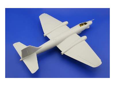  B-57B S. A. 1/48 - Airfix - blaszki - zdjęcie 5