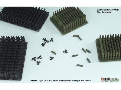 Us 25mm M242 Bushmaster Cartridges And Clip Set (Over 200 Cartridges And Clip Parts For M2/M3, Lav-25, Apc Kit) - zdjęcie 5