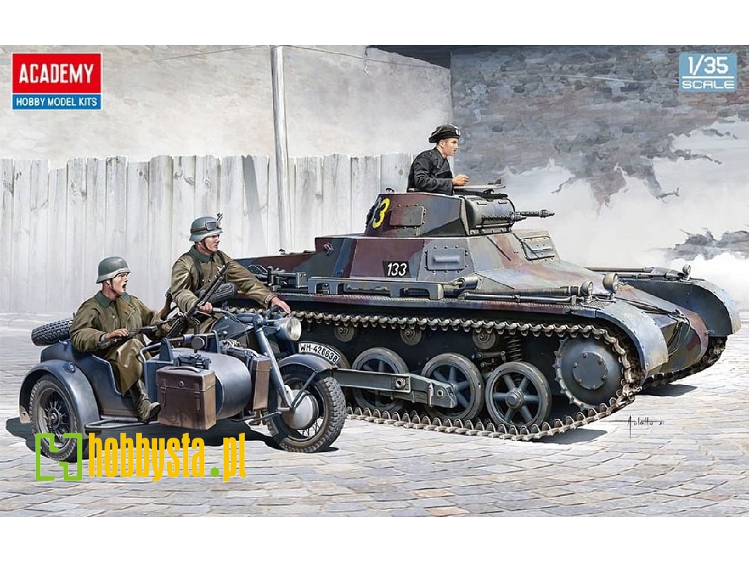 German Panzer I Ausf.B And Motorcycle - zdjęcie 1 German Panzer I Ausf.B And Motorcycle - zdjęcie 1