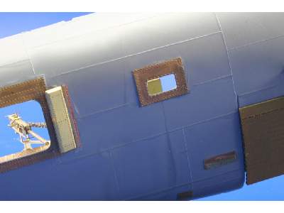  B-24J exterior 1/48 - Monogram - blaszki - zdjęcie 5