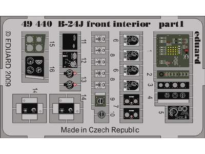  B-24J front interior 1/48 - Monogram - blaszki - zdjęcie 1