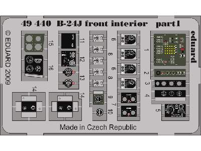  B-24J front interior 1/48 - Monogram - blaszki - zdjęcie 2