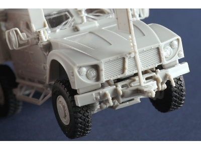 Us M1240 M-atv Mrap - zdjęcie 10