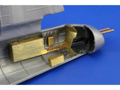  B-17G rear interior 1/48 - Monogram - blaszki - zdjęcie 6