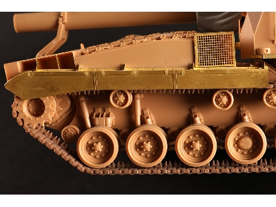 M55 203mm Self-propelled Howitzer - zdjęcie 16
