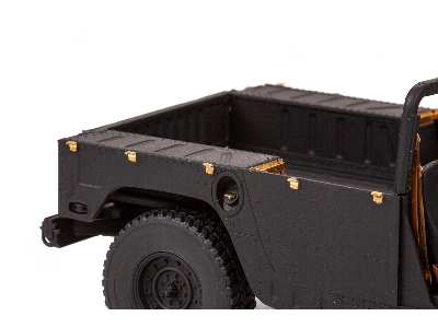 Humvee M1097A2 1/35 - ICM - zdjęcie 7