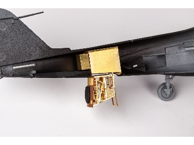 A-6E 1/72 - TRUMPETER - zdjęcie 4