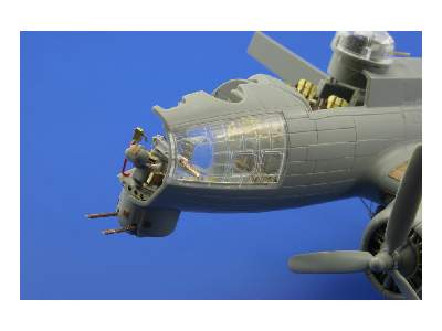  B-17G front interior 1/72 - Revell - blaszki - zdjęcie 6
