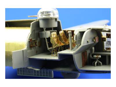  B-17G interior S. A. 1/72 - Revell - blaszki - zdjęcie 4