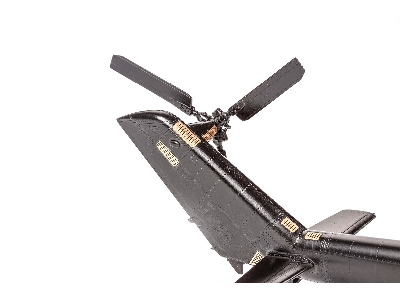 Mi-24P 1/48 - TRUMPETER - zdjęcie 5