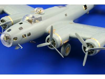  B-17E/ F exterior 1/72 - Academy Minicraft - blaszki - zdjęcie 9