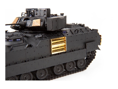 M2 Bradley 1/35 - MAGIC FACTORY - zdjęcie 3