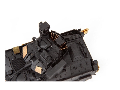 M2 Bradley 1/35 - MAGIC FACTORY - zdjęcie 9