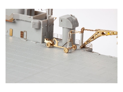 USS Midway CV-41 part 4 1/350 - TRUMPETER - zdjęcie 2