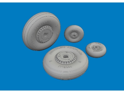 MC.205 Veltro wheels 1/32 - ITALERI - zdjęcie 1