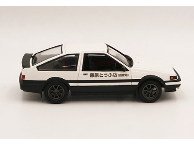 Toyota Ae86 Trueno (1983) - zdjęcie 2
