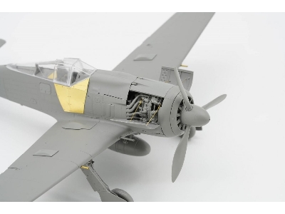 Focke-wulf Fw-190 A-8 R2/6/7/8 (4 In 1 Kit) - zdjęcie 10