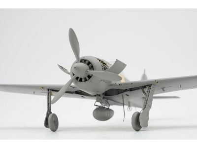 Focke-wulf Fw-190 A-8 R2/6/7/8 (4 In 1 Kit) - zdjęcie 11