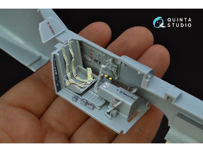 Messerschmitt Bf 109 G-2 / G-4 - 3d-printed & Coloured Interior (For Hasegawa Kits) - zdjęcie 1