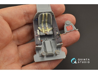 Focke Wulf Fw 190 A-8 - 3d-printed & Coloured Interior (For Hasegawa Kits) - zdjęcie 6