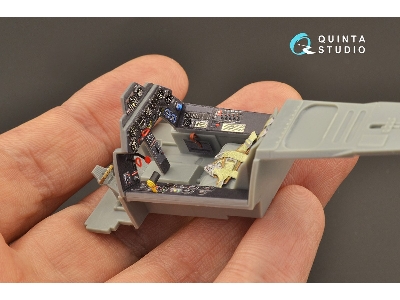 Focke Wulf Fw 190 A-8 - 3d-printed & Coloured Interior (For Hasegawa Kits) - zdjęcie 7