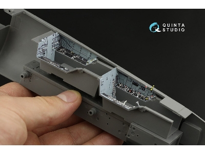 Mcdonnell Dougals F/A-18 D Early  - 3d-printed & Coloured Interior (For Academy Kits) - zdjęcie 11