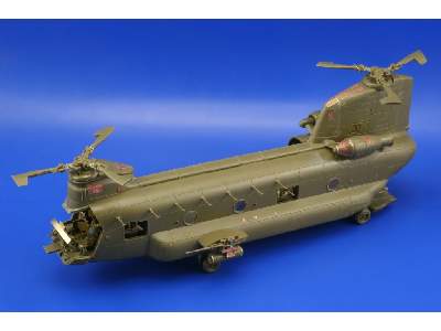  ACH-47A Chinook exterior 1/48 - Italeri - blaszki - zdjęcie 4