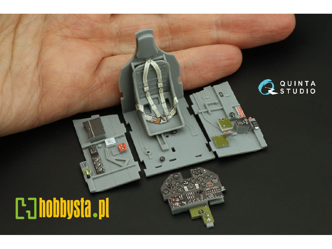 Curtiss P-40m War Hawk - 3d-printed & Coloured Interior (For Trumepter Kits) - zdjęcie 1 Curtiss P-40m War Hawk - 3d-printed & Coloured Interior (For Trumepter Kits) - zdjęcie 1